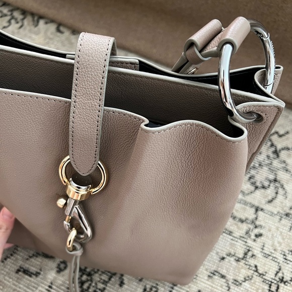 Small Megan Feed Bag - Picture 7 of 7